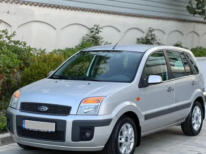 Ford Fusion 1.6 Plus