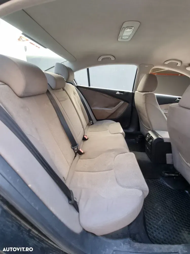 Volkswagen Passat — imagine 5