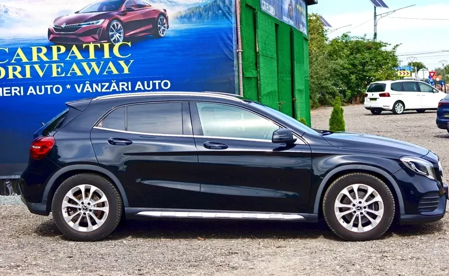 Mercedes-Benz GLA X156 250 4MATIC 7G-DCT AMG Line — imagine 8