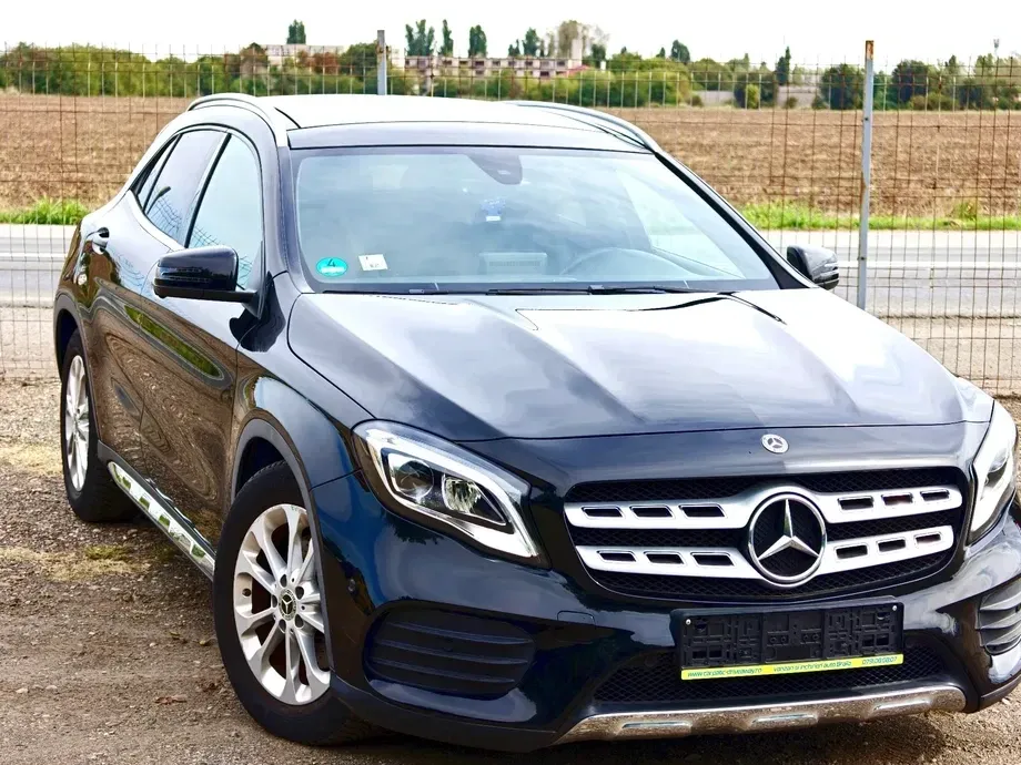 Mercedes-Benz GLA X156 250 4MATIC 7G-DCT AMG Line — imagine 2