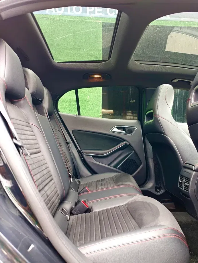 Mercedes-Benz GLA X156 250 4MATIC 7G-DCT AMG Line — imagine 10