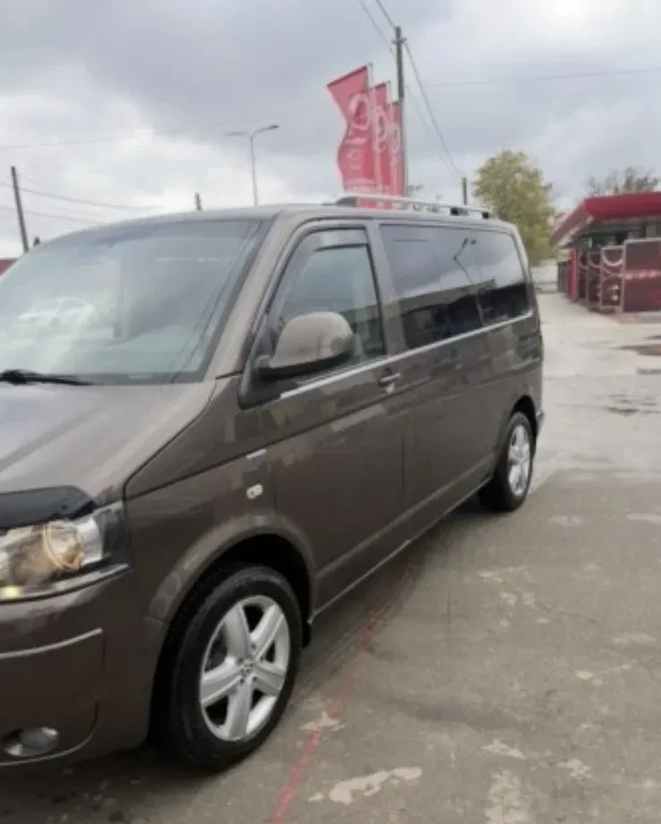 Volkswagen Caravelle — imagine 6