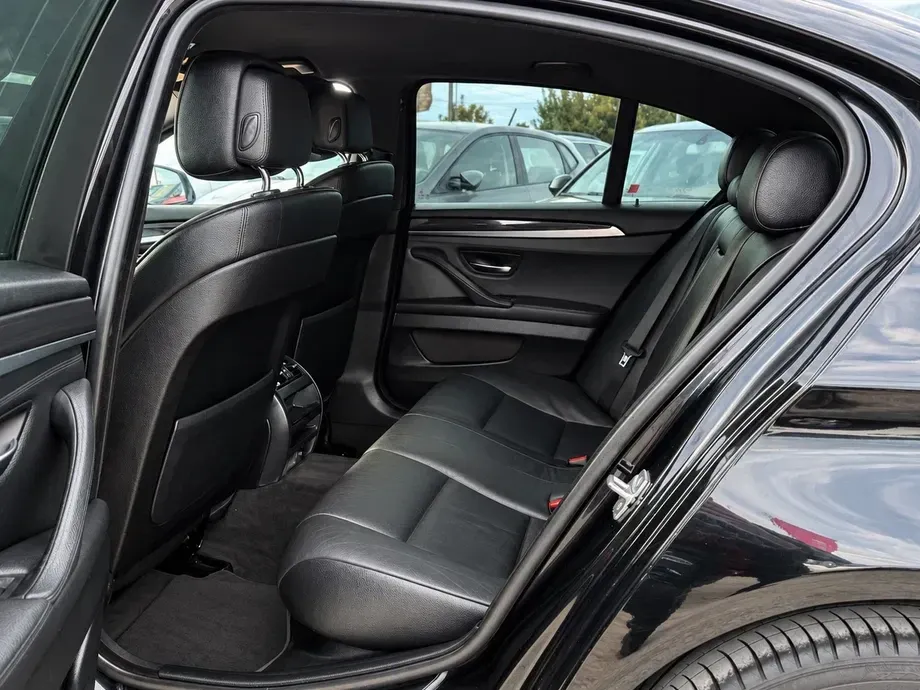 BMW Seria 5 F10/F11/F07 520d — imagine 6