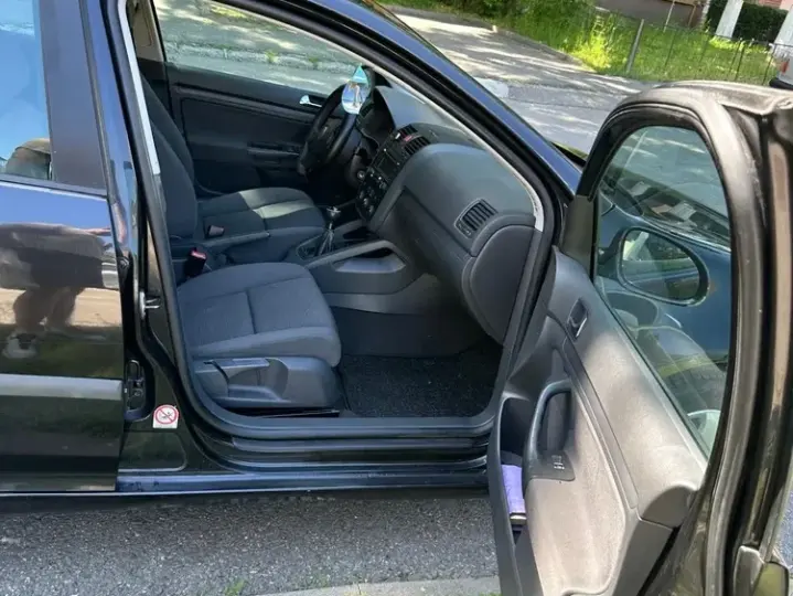 Volkswagen Golf 1.4