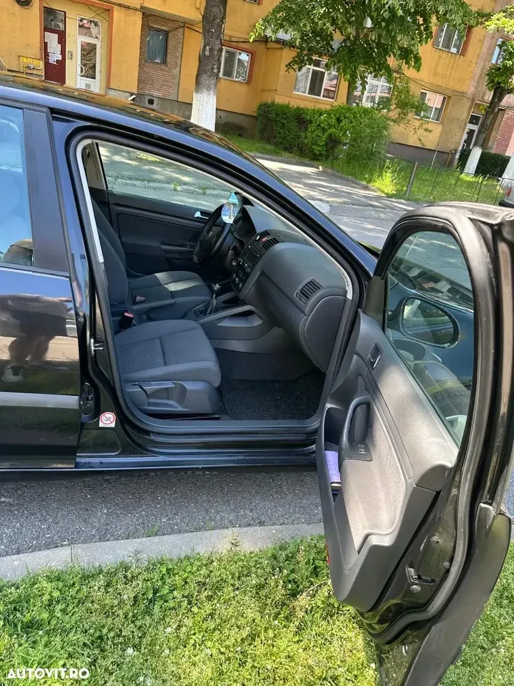 Volkswagen Golf 1.4 — imagine 3