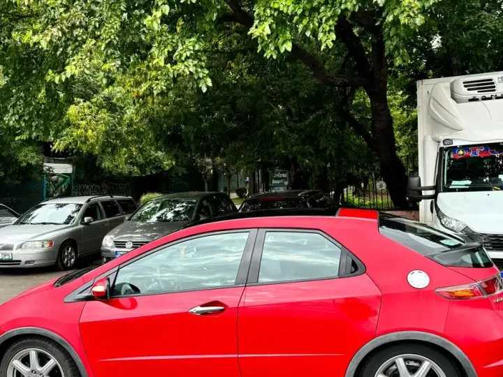 Honda Civic VIII 1.8i Exec