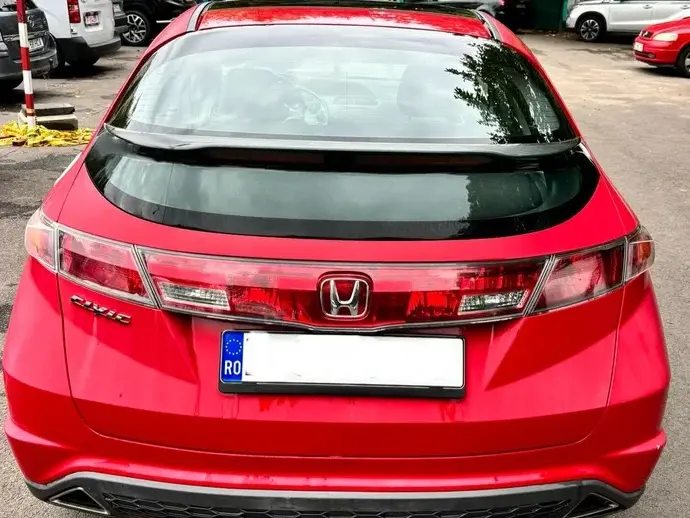 Honda Civic VIII 1.8i Exec