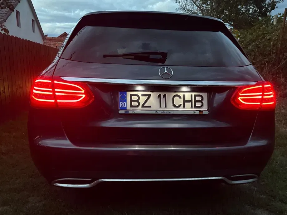 Mercedes-Benz C W205 — imagine 10