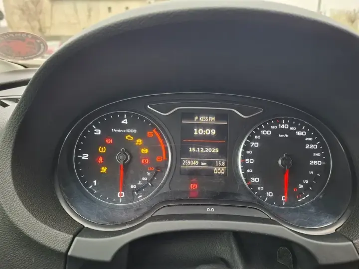 Audi A3 Limuzina 1.6 TDI clean Ambiente