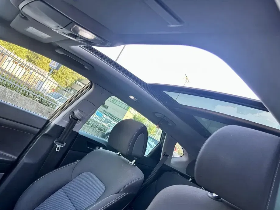 Hyundai Tucson III blue 1.7 CRDi 2WD Passion — imagine 7