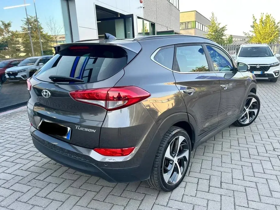 Hyundai Tucson III blue 1.7 CRDi 2WD Passion — imagine 3
