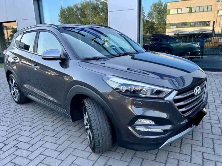 Hyundai Tucson III blue 1.7 CRDi 2WD Passion