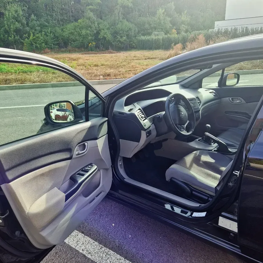 Honda Civic 1.8 MT LS — imagine 9
