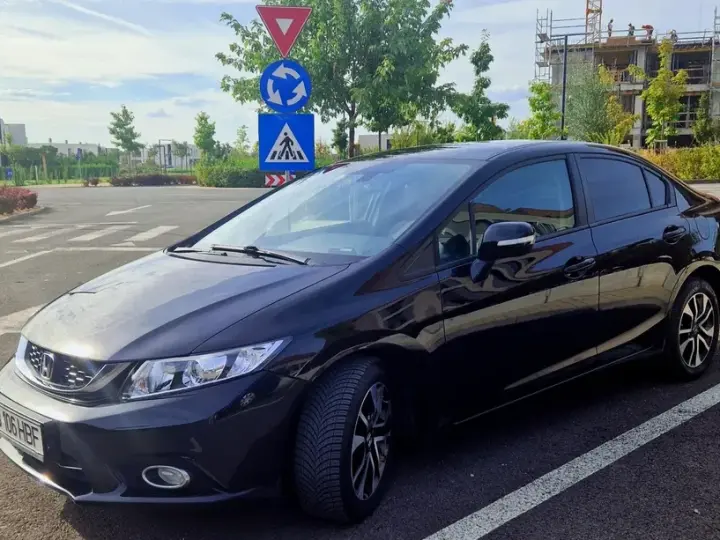 Honda Civic 1.8 MT LS