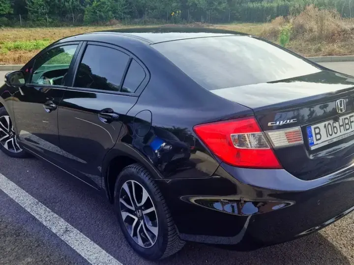 Honda Civic 1.8 MT LS