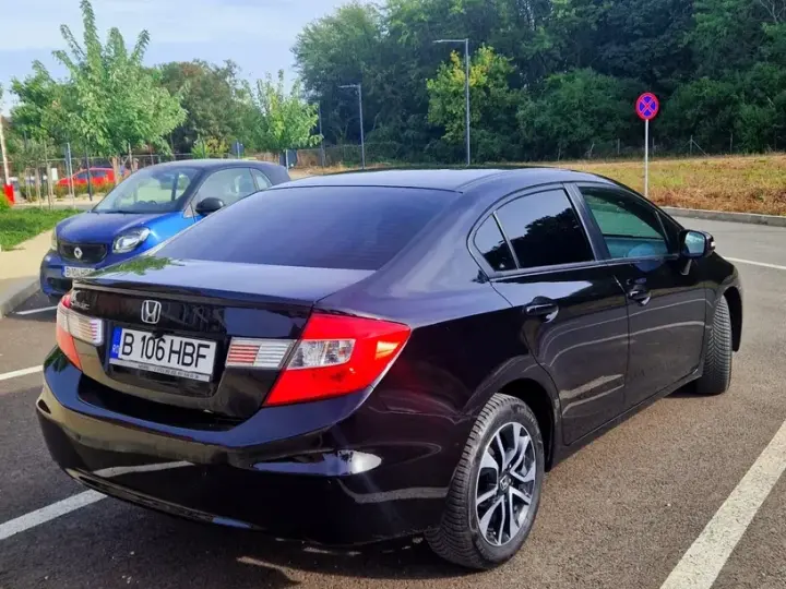 Honda Civic 1.8 MT LS