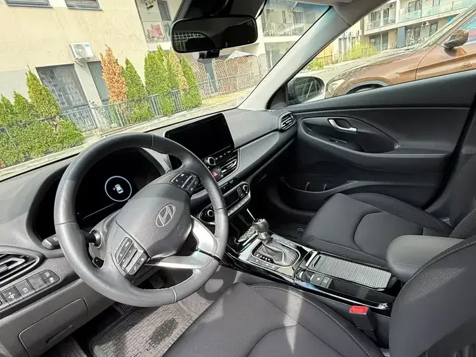 Hyundai i30 III 1.5 T-GDI 140CP 7DCT MHEV Highway