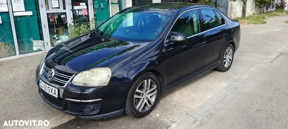 Volkswagen Jetta 2.0 TDI Sportline — imagine 3
