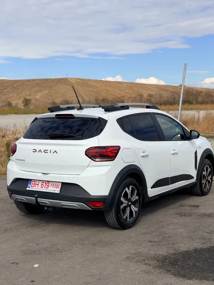 Dacia Sandero Stepway III TCe 90 CVT Extreme — imagine 3