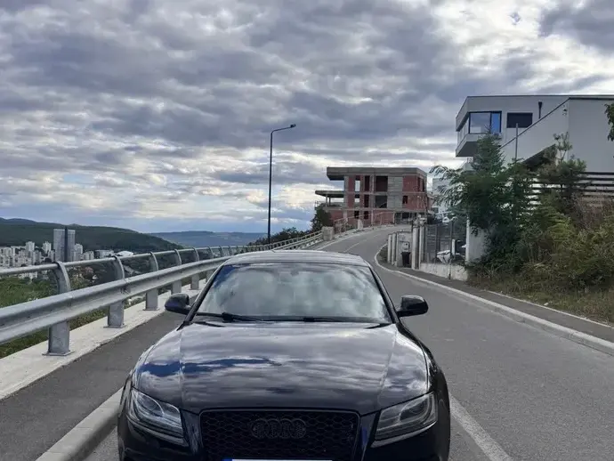 Audi A5 Coupé 8T 3.0 TDI DPF quattro