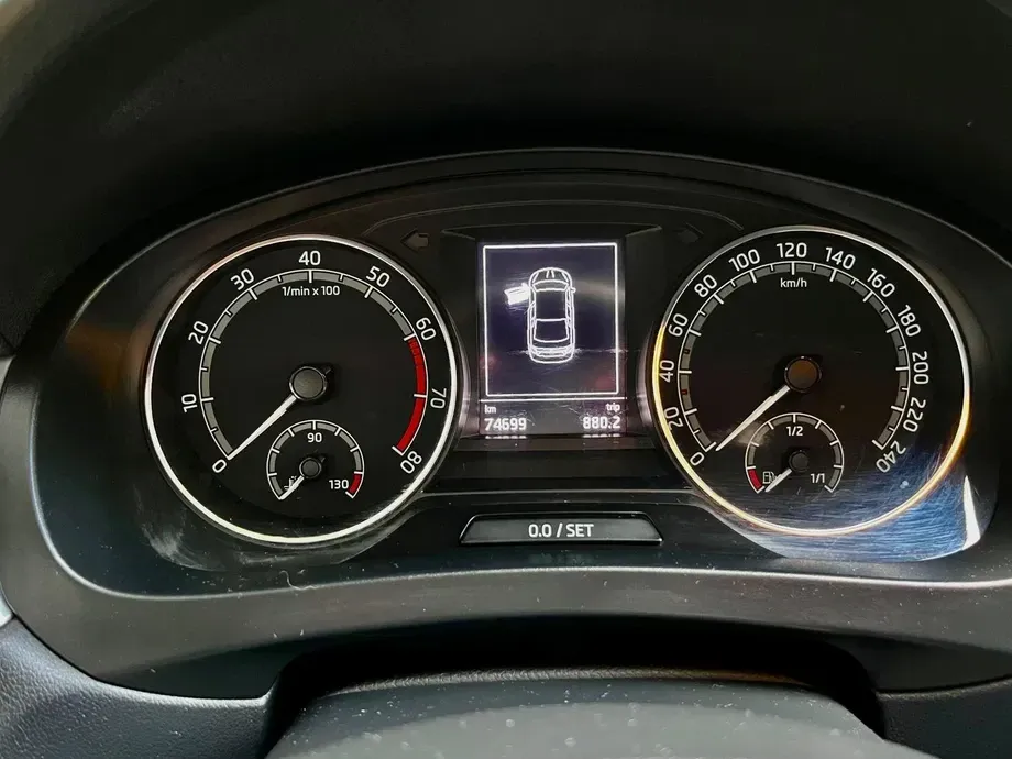 Škoda Rapid 1.0 TSI Style — imagine 4
