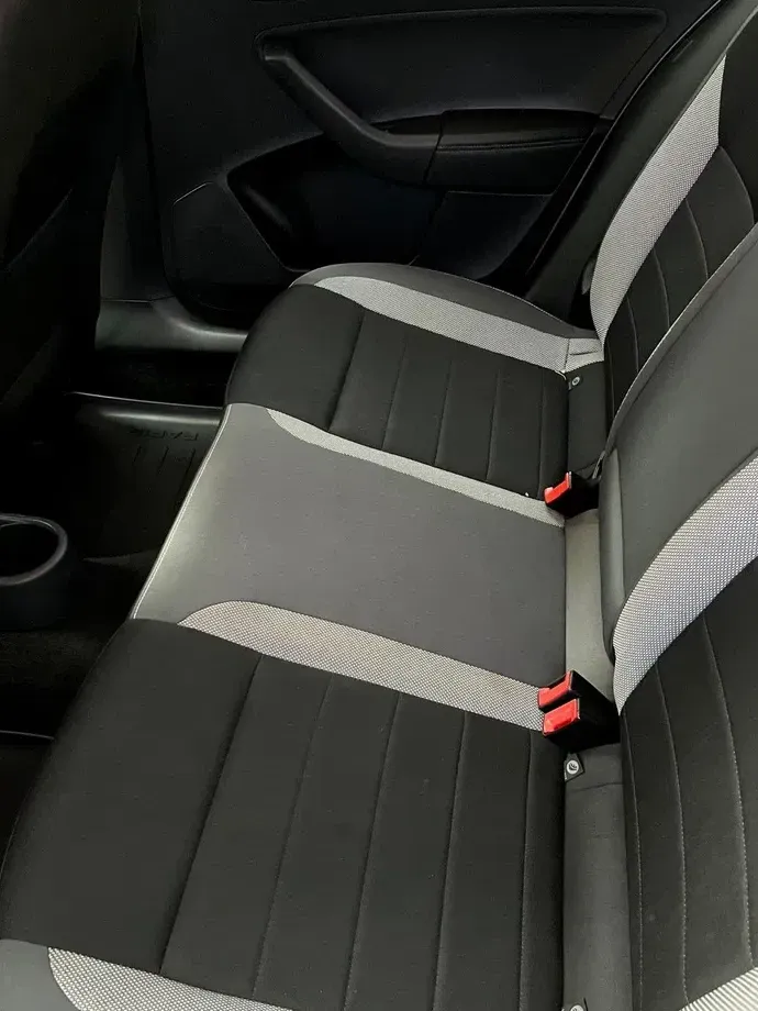 Škoda Rapid 1.0 TSI Style — imagine 10