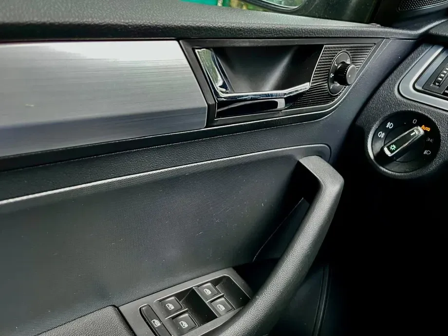 Škoda Rapid 1.0 TSI Style — imagine 6