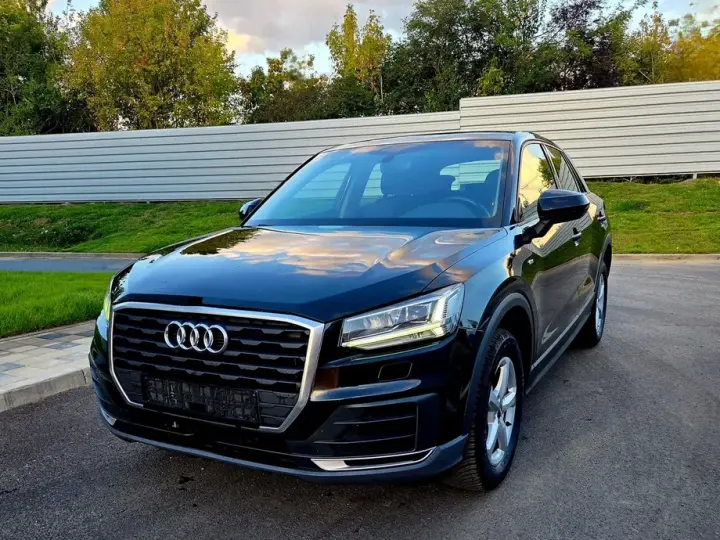 Audi Q2 30 TFSI S Line