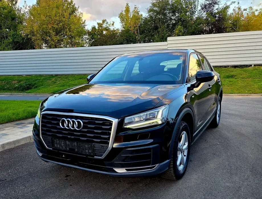 Audi Q2 30 TFSI S Line — imagine 2