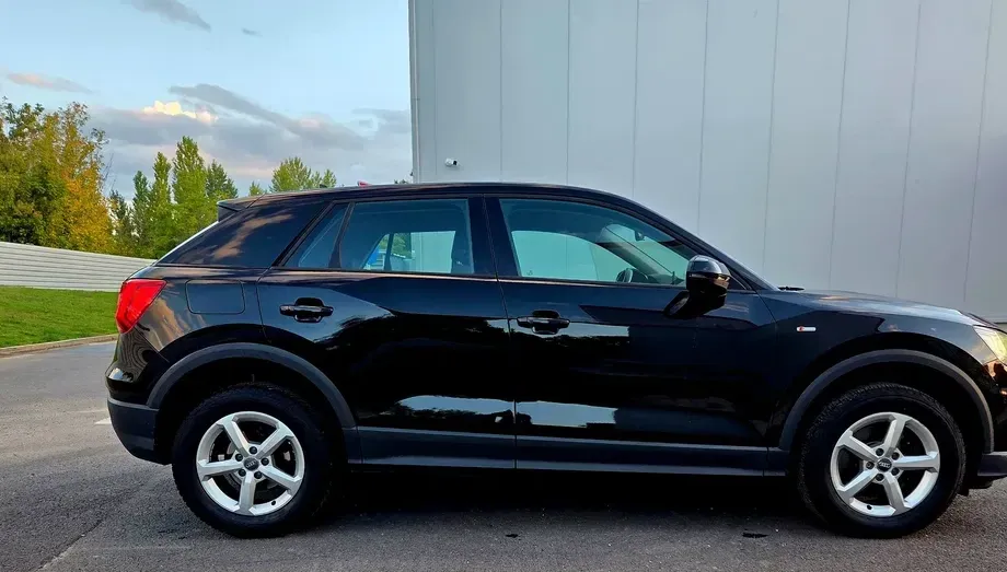 Audi Q2 30 TFSI S Line — imagine 7