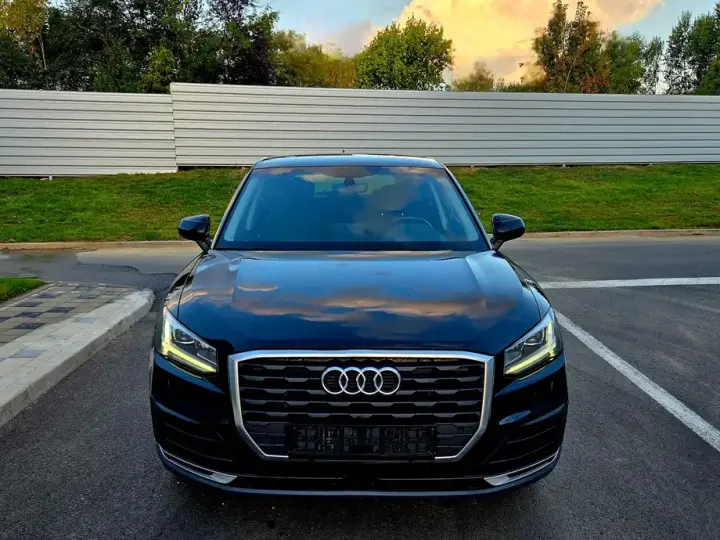 Audi Q2 30 TFSI S Line