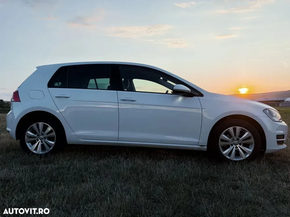 Volkswagen Golf 1.2 TSI DSG Comfortline — imagine 2