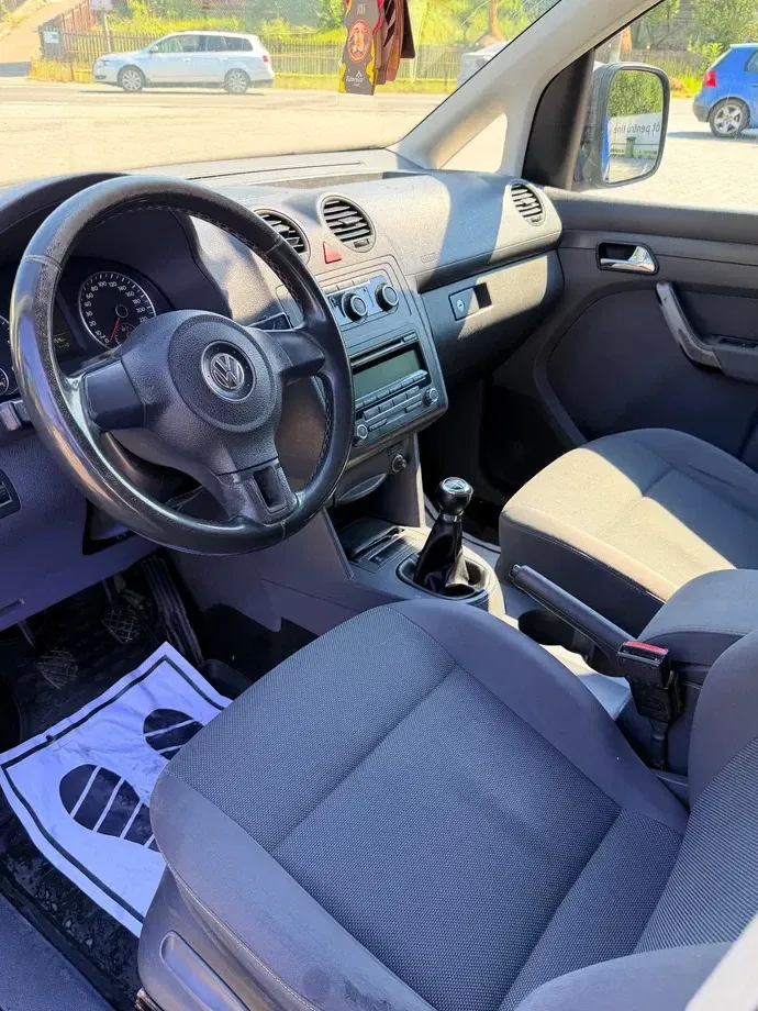 Volkswagen Caddy 2.0 Maxi Life Style — imagine 4