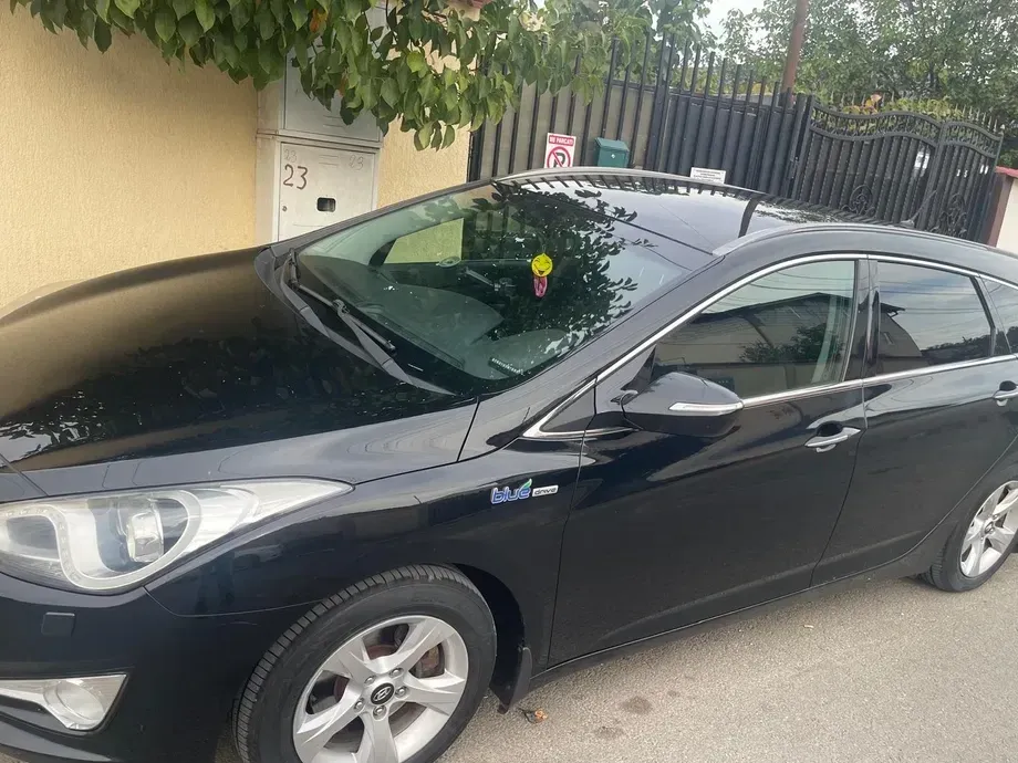 Hyundai i40 i40cw 1.7 CRDi blue Style — imagine 4