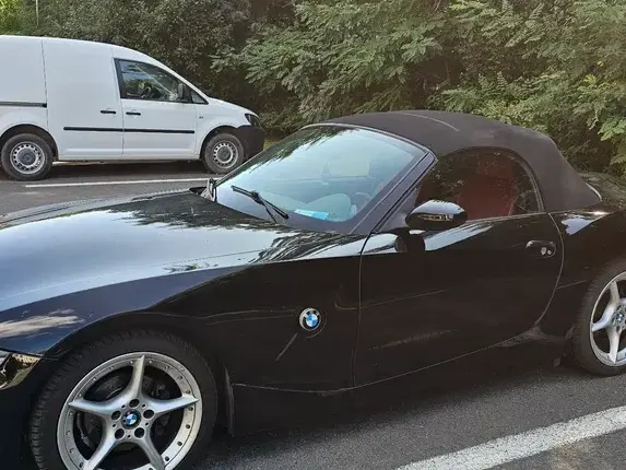 BMW Z4 E85/E86 2.2i