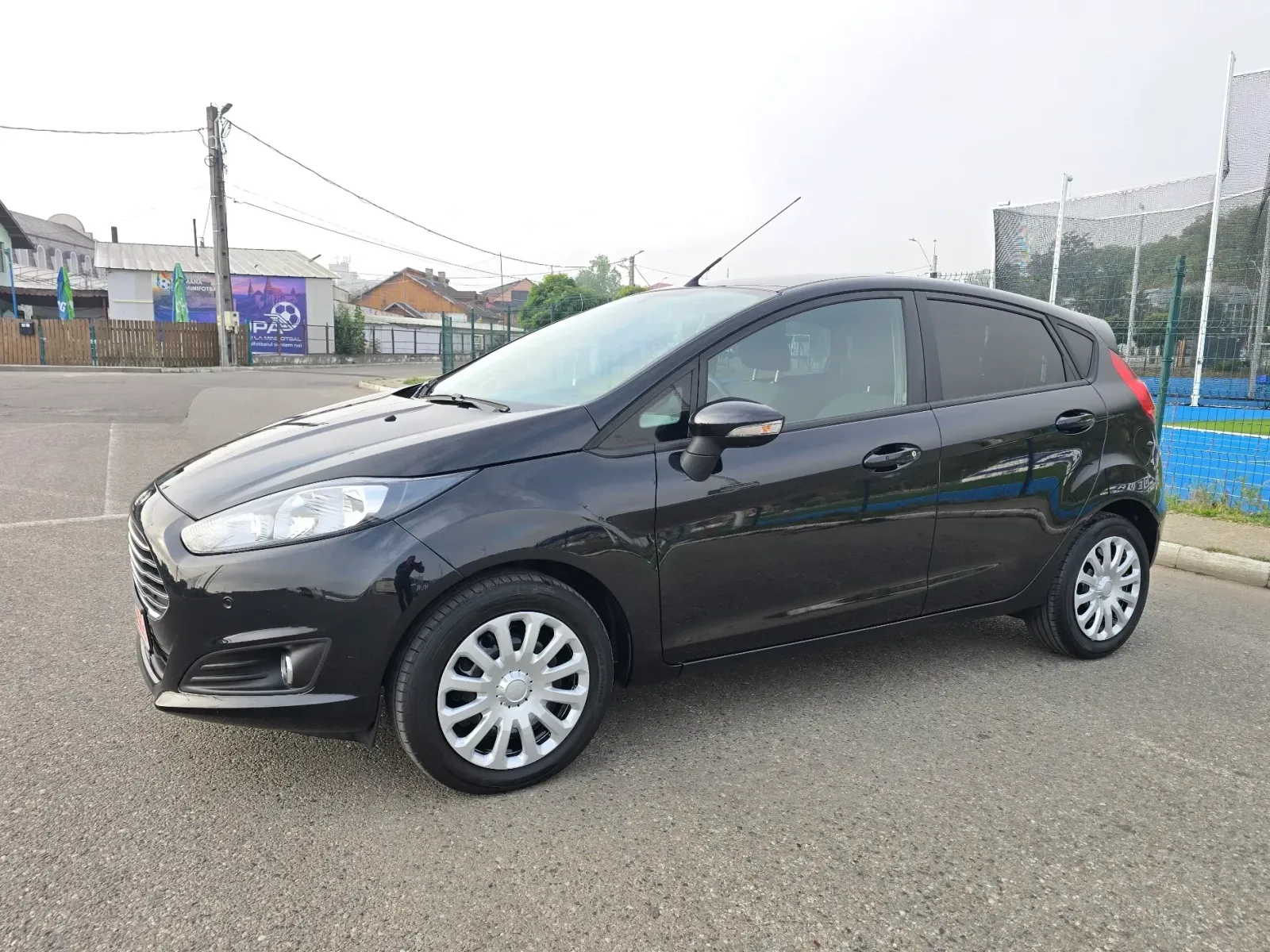 Ford Fiesta — imagine 10