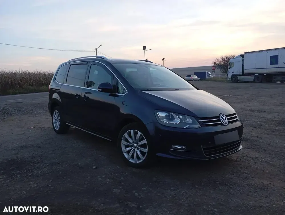 Volkswagen Sharan 2.0 TDI DSG Blue Motion Comfortline — imagine 2