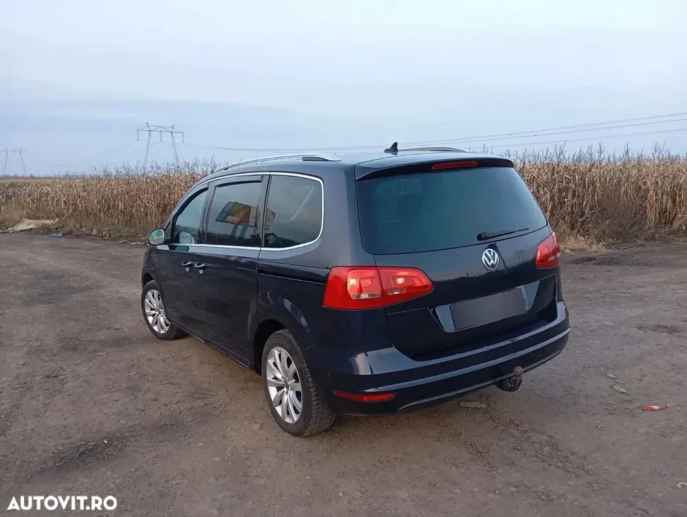 Volkswagen Sharan 2.0 TDI DSG Blue Motion Comfortline — imagine 4