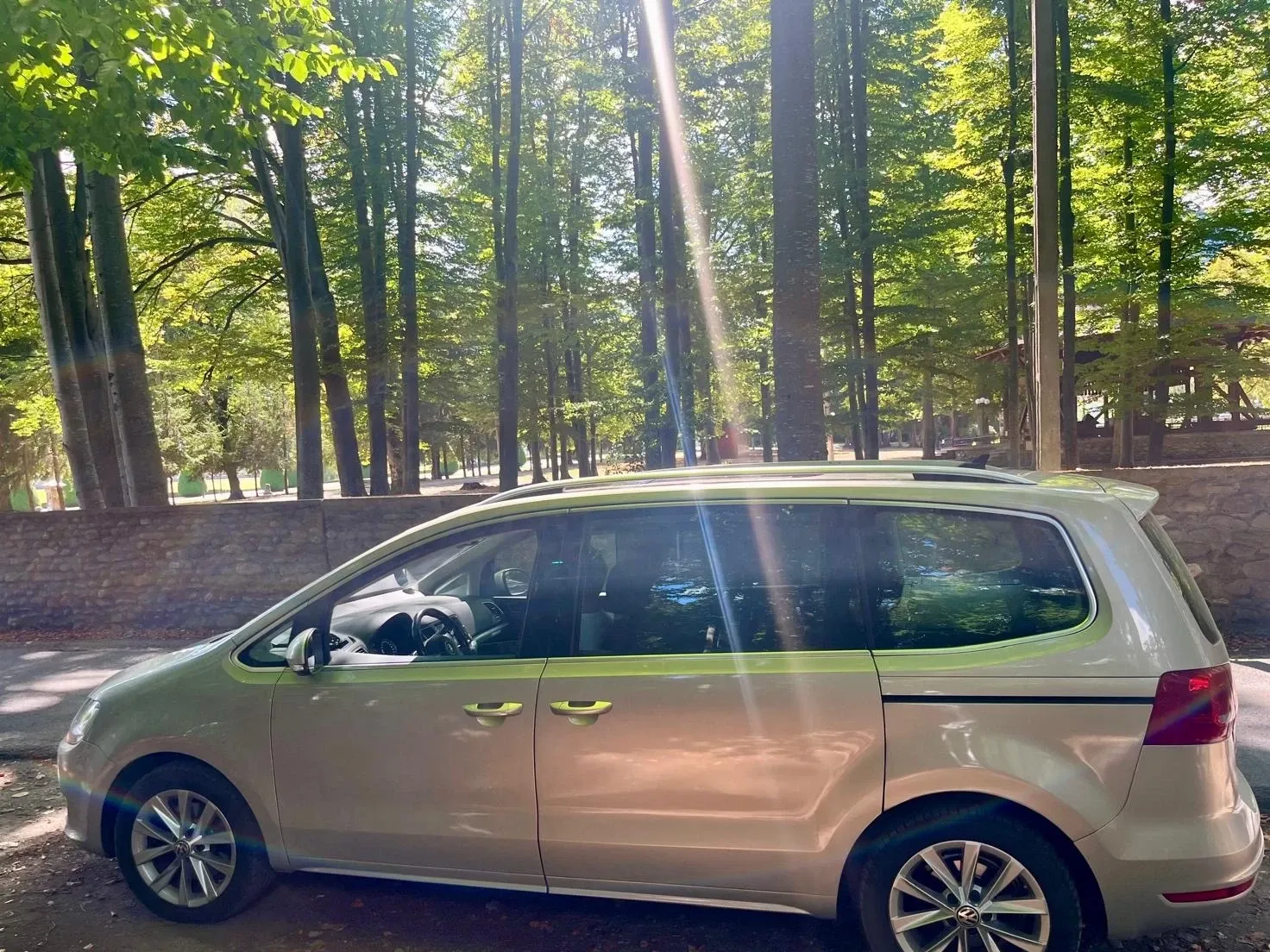 Volkswagen Sharan II 2.0 TDI DSG BlueMotion Technology Trendline — imagine 9