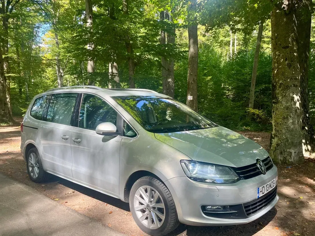Volkswagen Sharan II 2.0 TDI DSG BlueMotion Technology Trendline — imagine 6