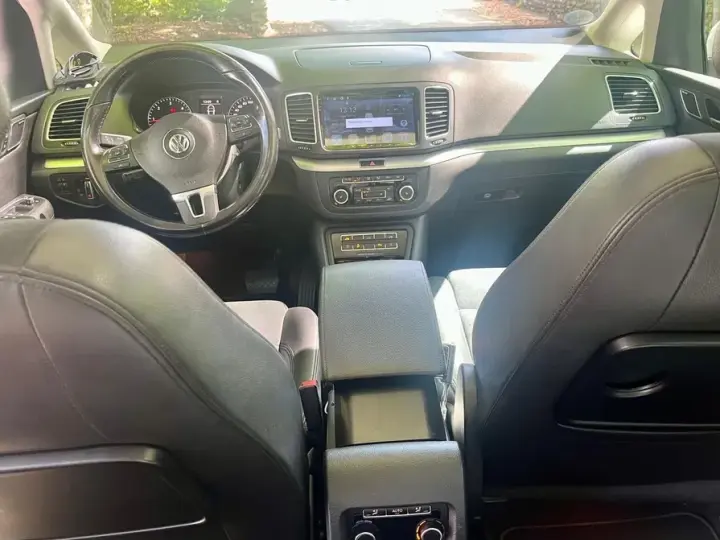 Volkswagen Sharan II 2.0 TDI DSG BlueMotion Technology Trendline