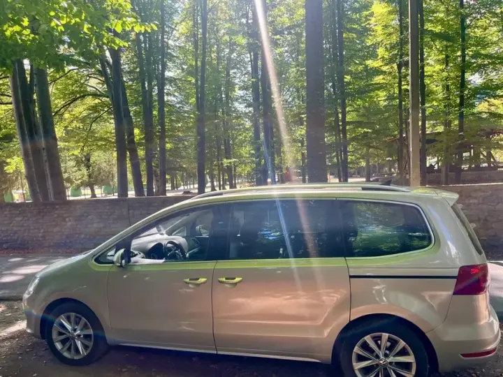 Volkswagen Sharan II 2.0 TDI DSG BlueMotion Technology Trendline