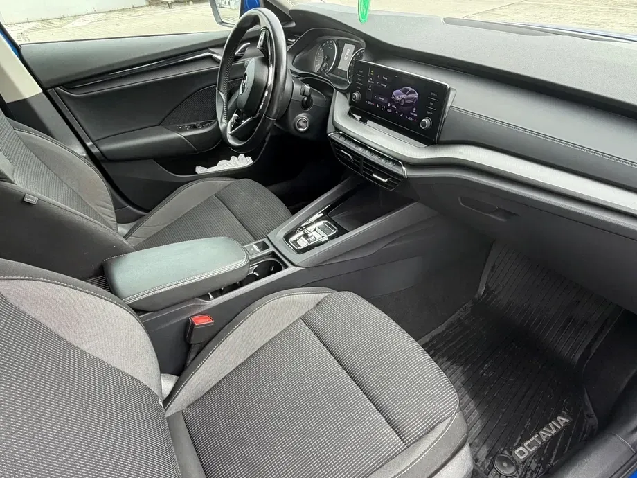 Škoda Octavia IV 2.0 TDI DSG Ambition — imagine 7
