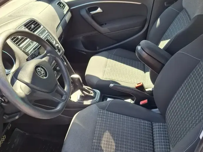 Volkswagen Polo V 1.2 TSI DSG BMT Comfortline