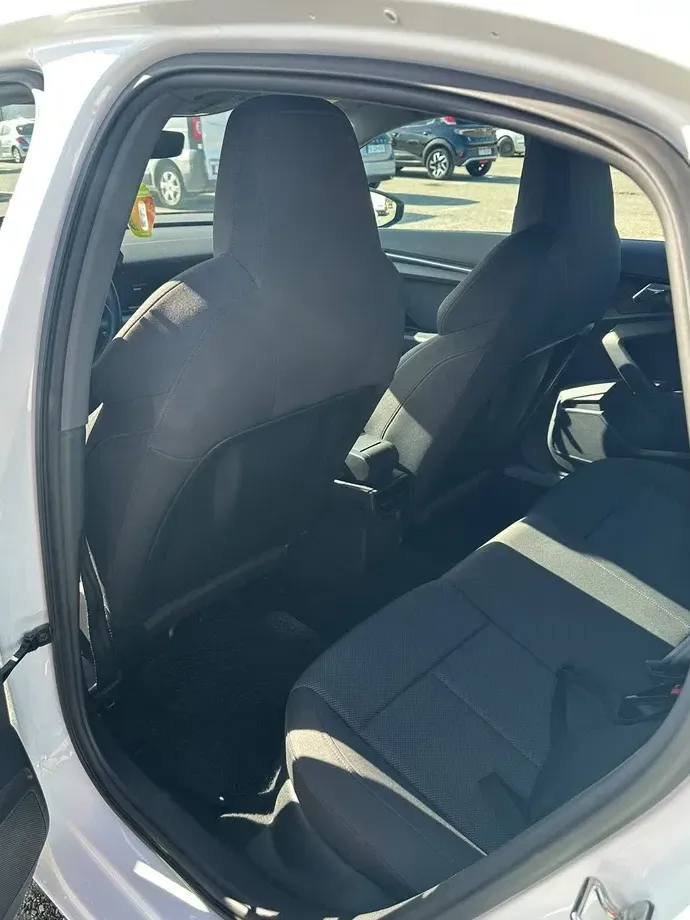 Audi A3 Limuzina 8Y 30 TFSI S tronic — imagine 4