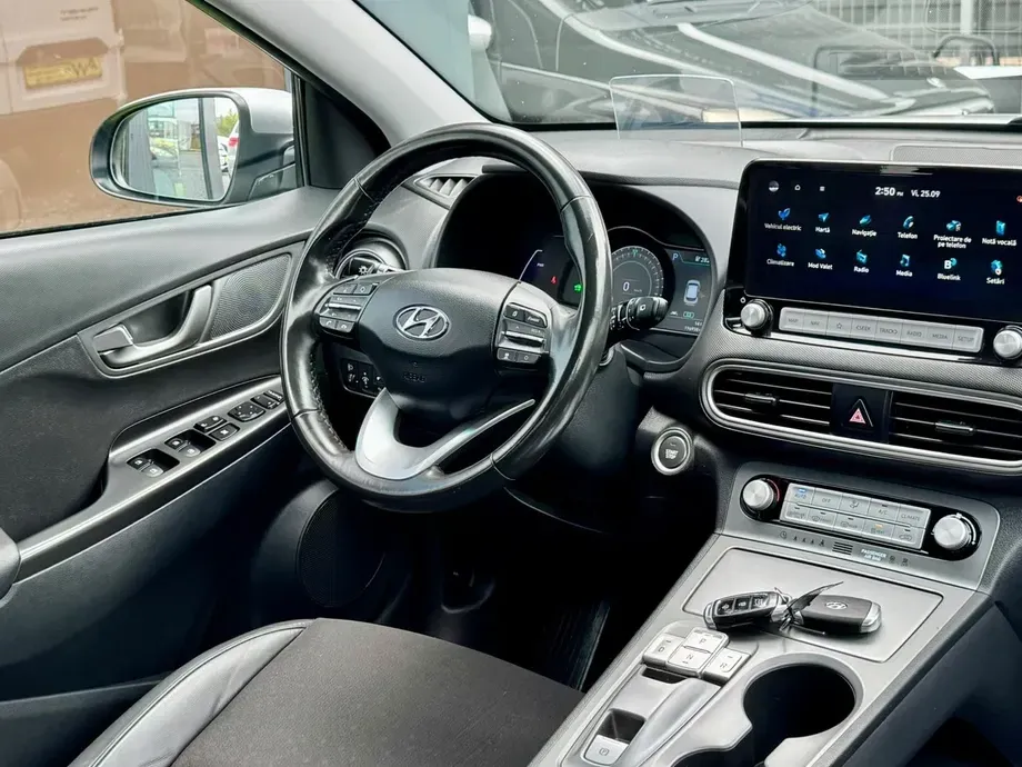 Hyundai Kona 204CP Luxury — imagine 5
