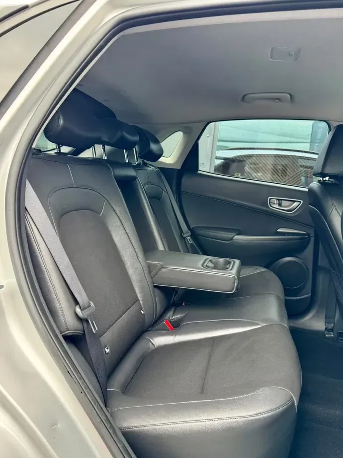 Hyundai Kona 204CP Luxury — imagine 10
