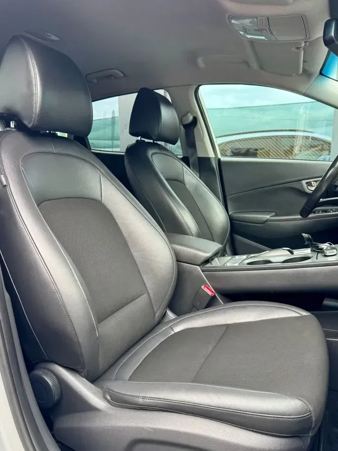 Hyundai Kona 204CP Luxury — imagine 9