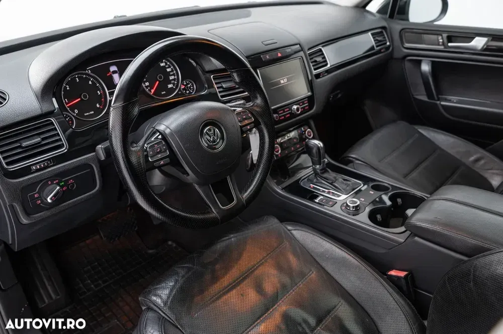 Volkswagen Touareg 3.0 V6 TDI Blue Motion DPF Automatik — imagine 5