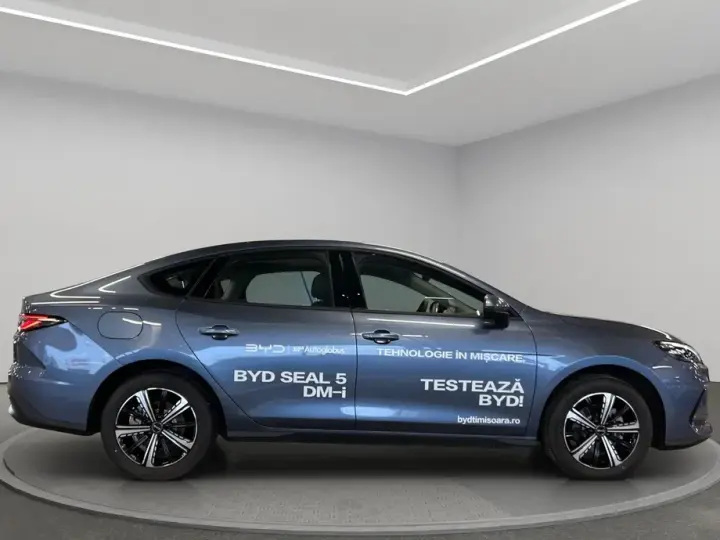 BYD Seal 5 DM-i PHEV Design